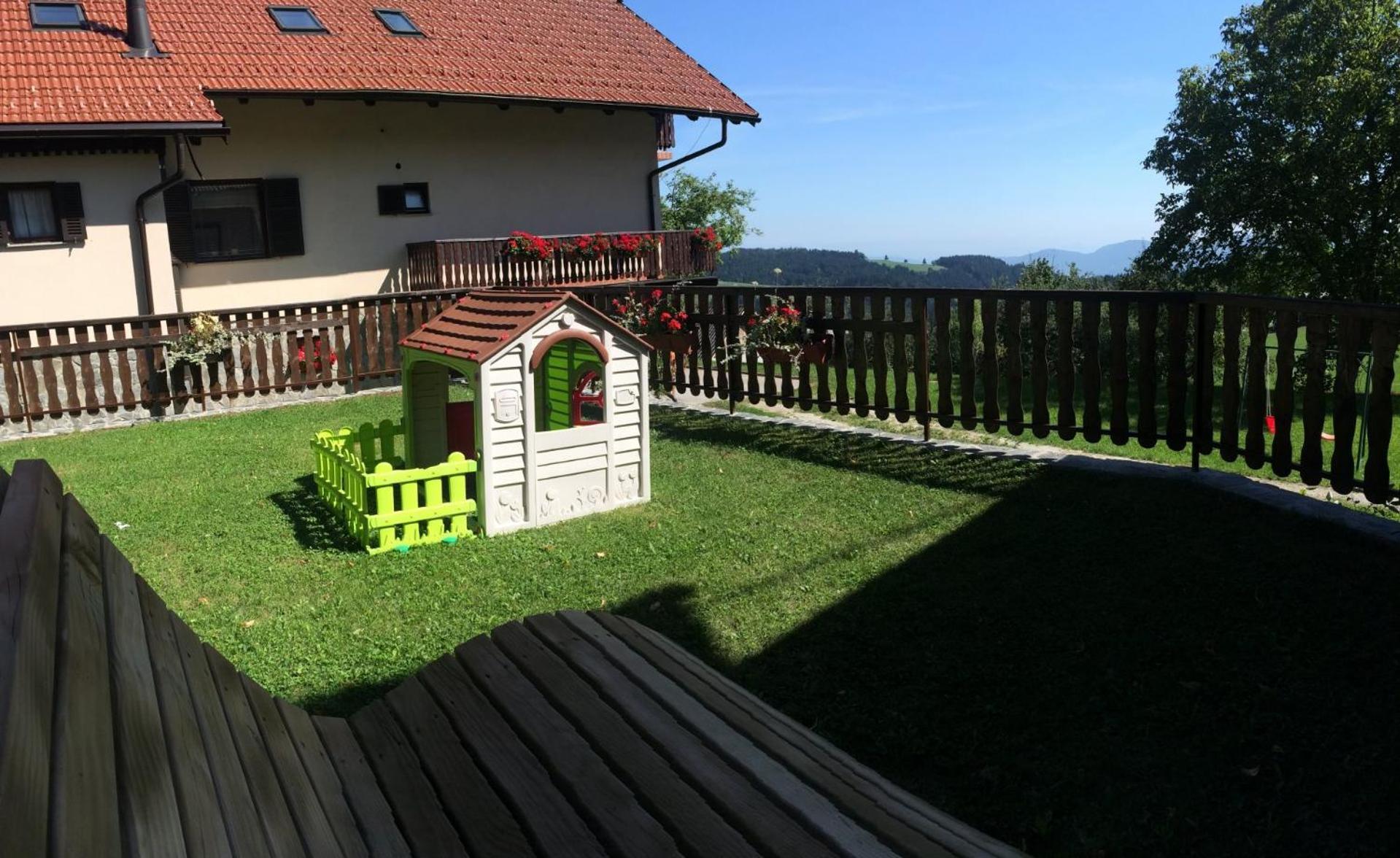 Tourist Farm Pacnik Hotel Resnik Kültér fotó